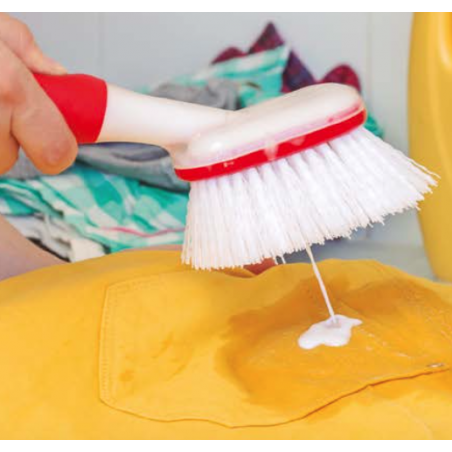 BROSSE POUR TEXTILES AVEC RESERVOIR INTEGRE VIGAR 990